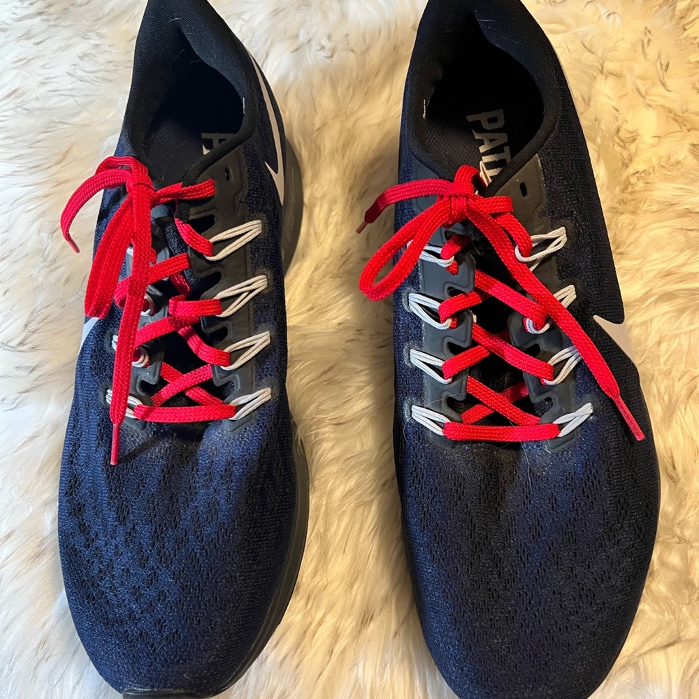 Nike Men's Blue Running Shoes Sz 11.5 patriots - Picture 2 of 6